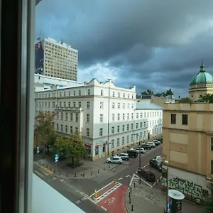 https://apt-with-jacuzzi-in-the-heart-of-warsaw.warsawhotelspoland.com