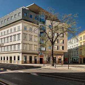 4* Отель Radisson Blu Triest Hotel,
